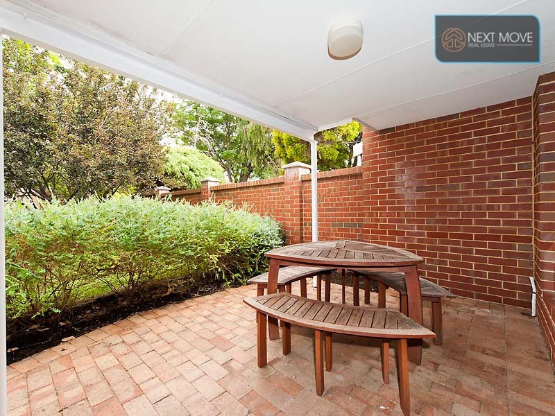 5 Milroy St, Willagee WA 6156