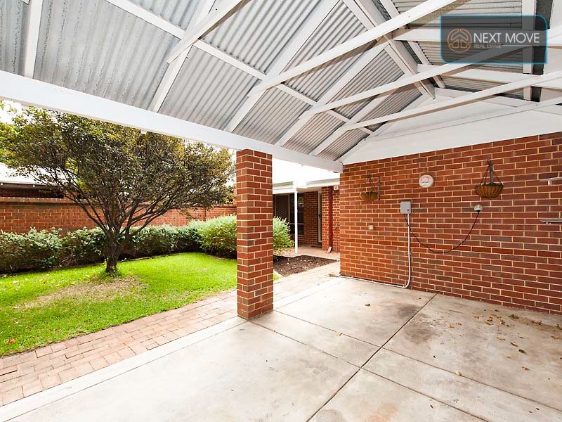 5 Milroy St, Willagee WA 6156