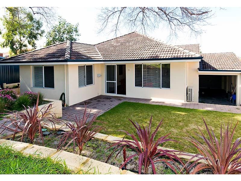 54 Arkwell St, Willagee WA 6156