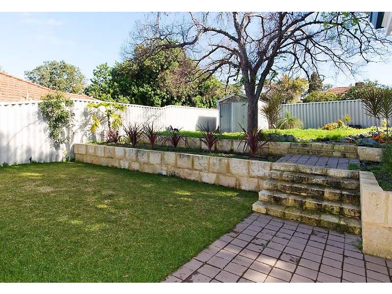 54 Arkwell St, Willagee WA 6156