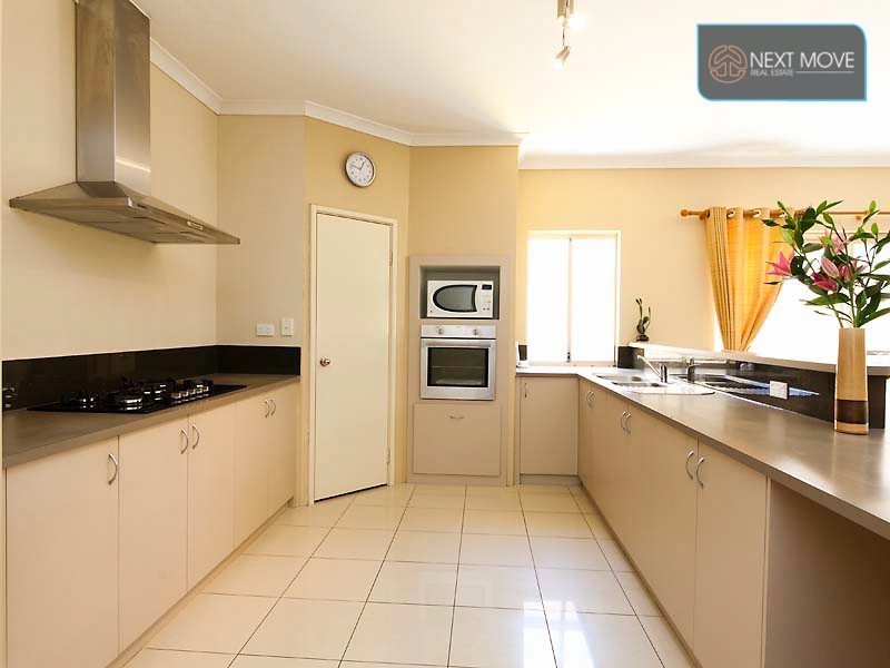 13b Jemerson St, Willagee WA 6156