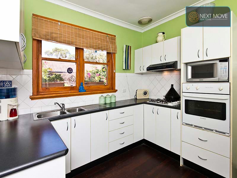 34 Malone St, Willagee WA 6156