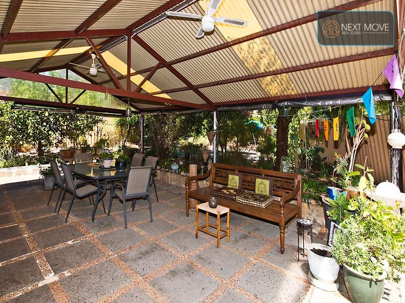 34 Malone St, Willagee WA 6156