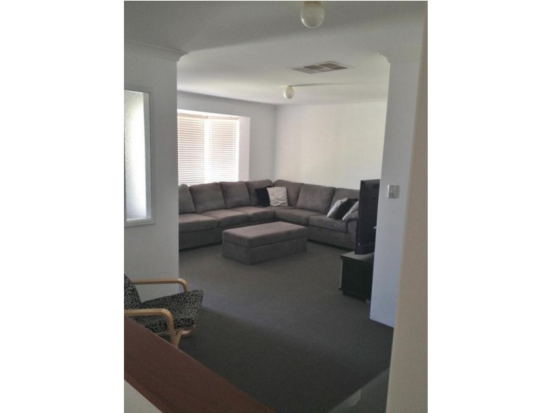 6 Gilbride Cove, Atwell WA 6164