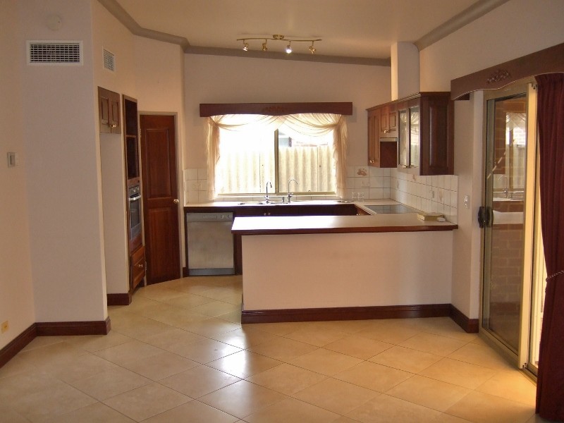 3 Kent St, East Victoria Park WA 6101