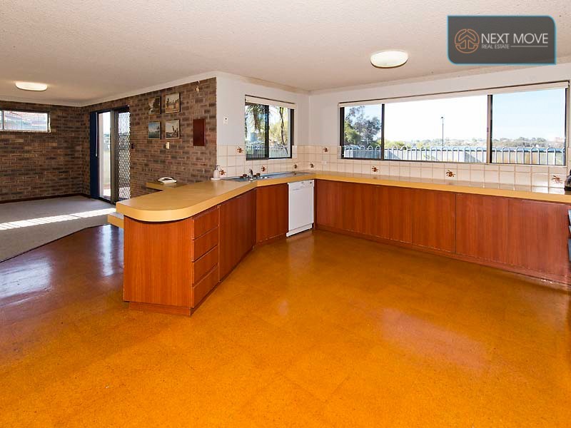 95a The Esplanade, Mount Pleasant WA 6153