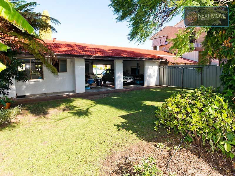 95a The Esplanade, Mount Pleasant WA 6153