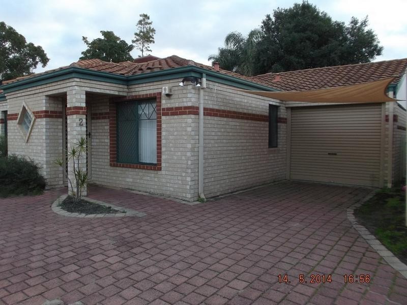 2/67 Upton St, St James WA 6102