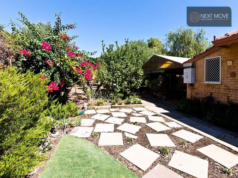 34 Malone St, Willagee WA 6156