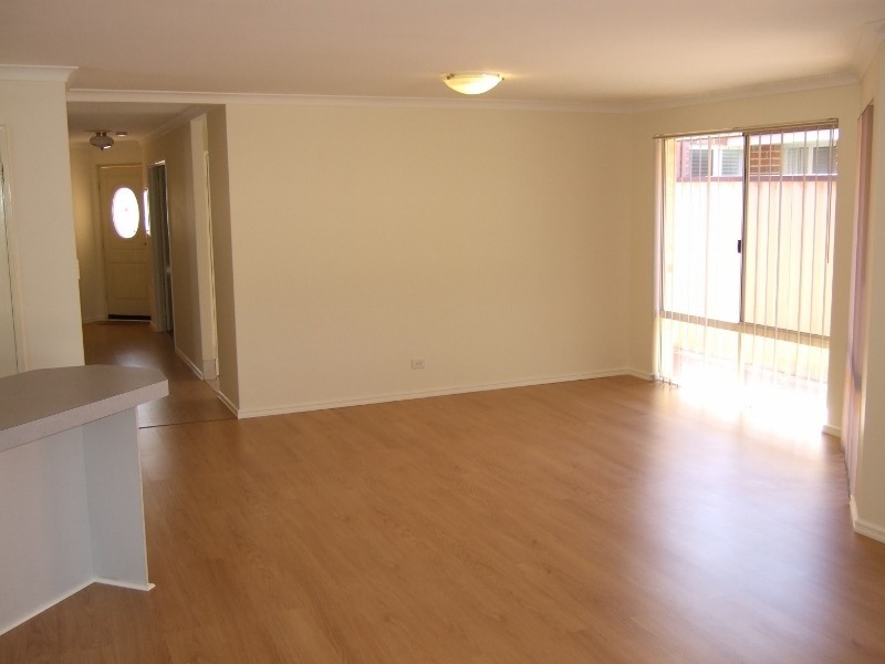 33 Milroy Street, Willagee WA 6156