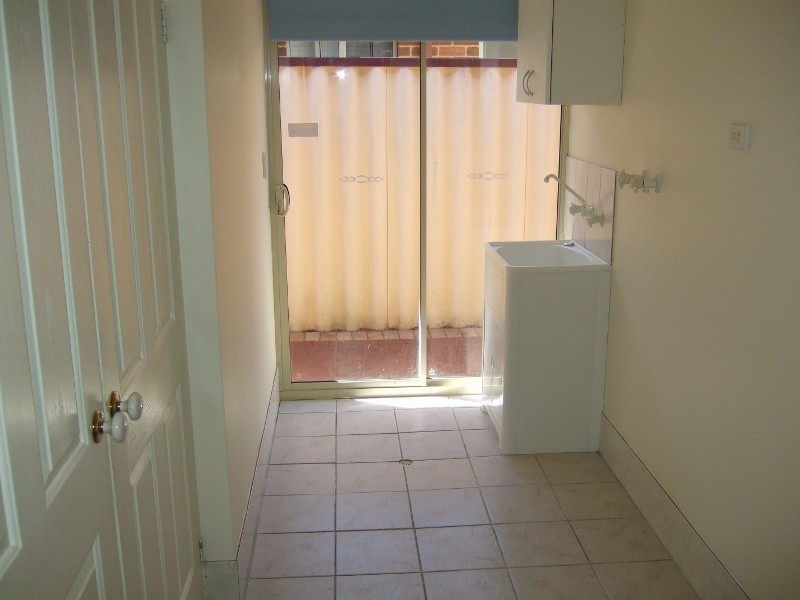 33 Milroy Street, Willagee WA 6156