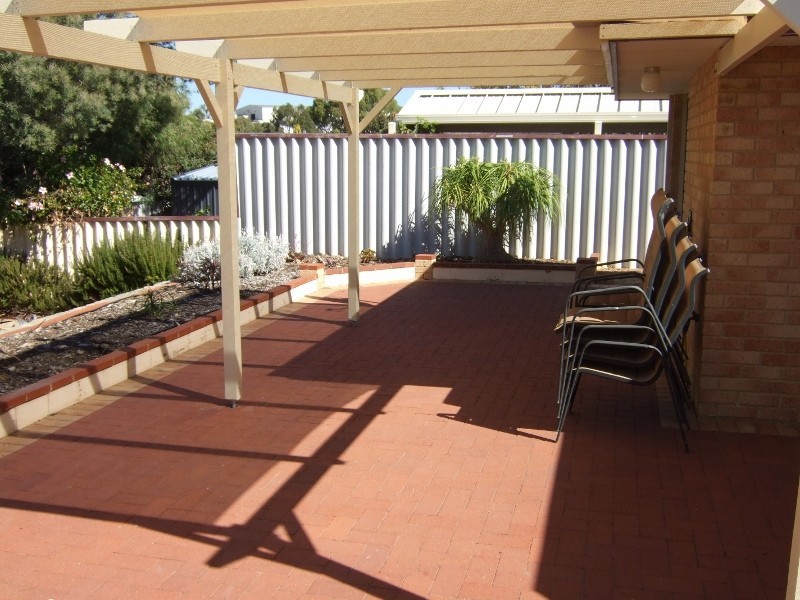 33 Milroy Street, Willagee WA 6156