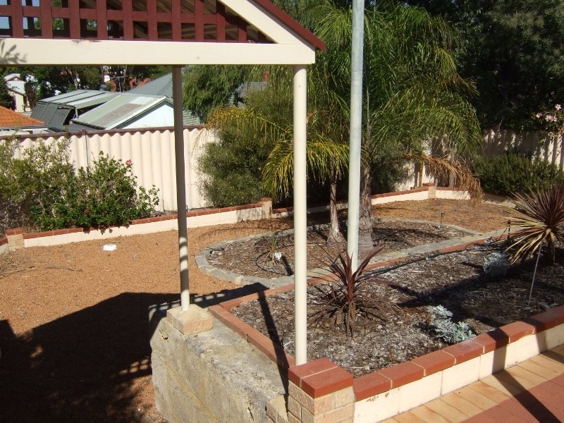 33 Milroy Street, Willagee WA 6156
