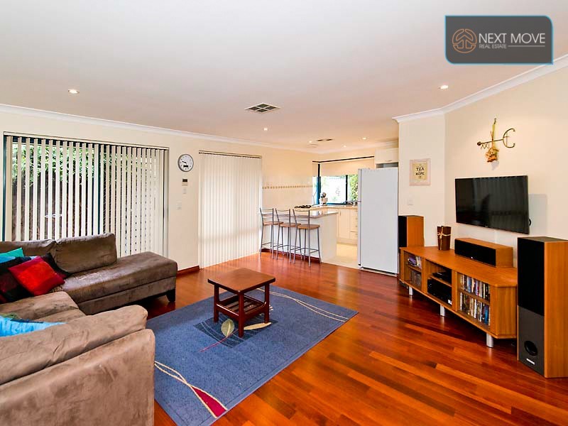 7 Jagoe Loop, Willagee WA 6156