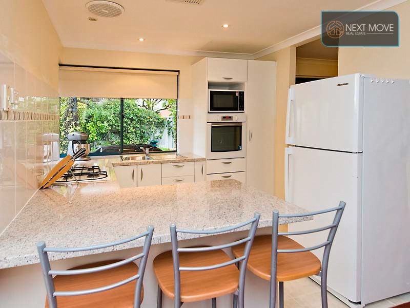 7 Jagoe Loop, Willagee WA 6156