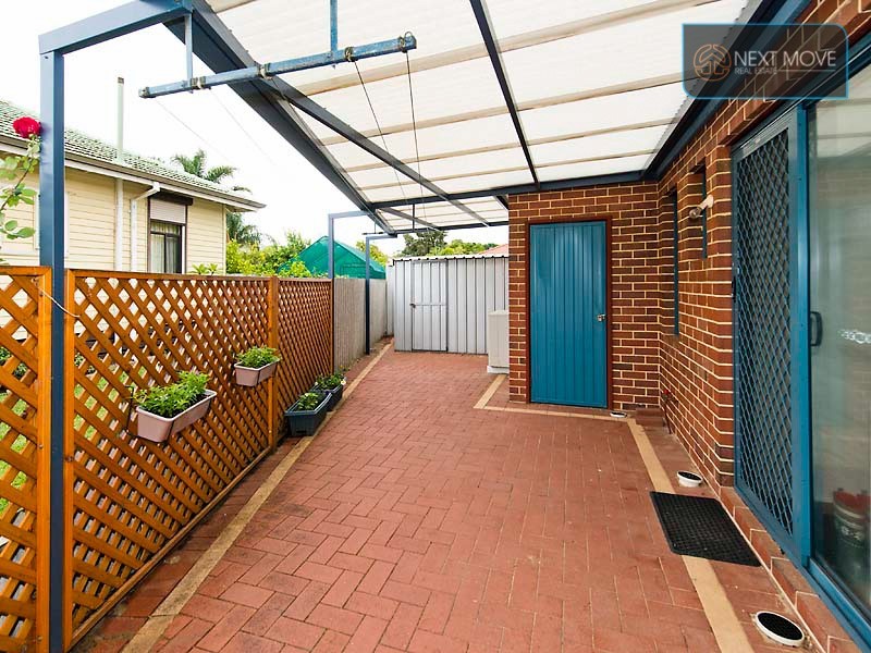 7 Jagoe Loop, Willagee WA 6156