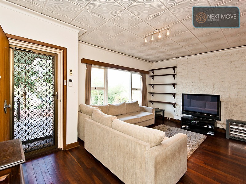78 Arkwell Street, Willagee WA 6156