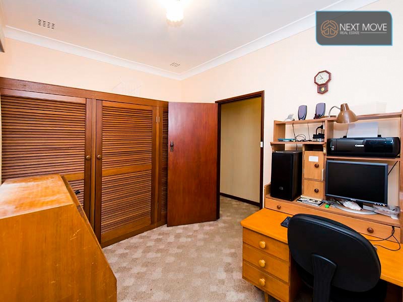 71 Arkwell Street, Willagee WA 6156