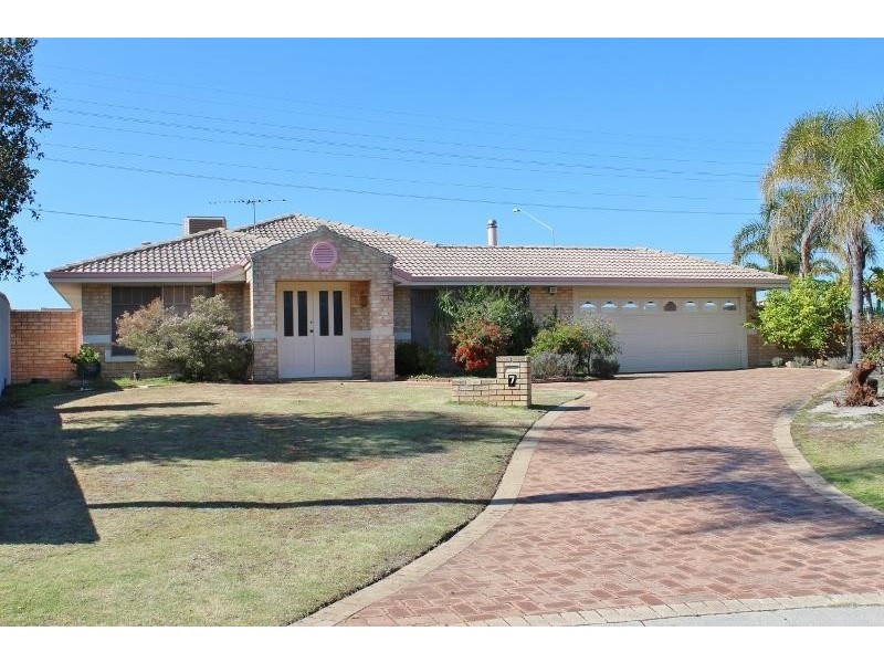 7 Chipper Close, Leeming WA 6149