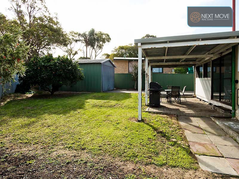 16 Winnacott Street, Willagee WA 6156