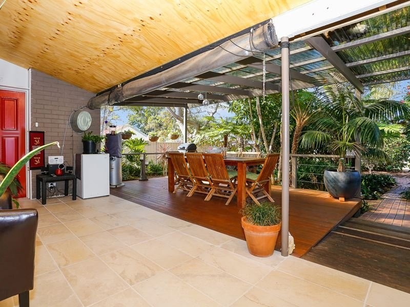 28 Ivermey St, Hamilton Hill WA 6163