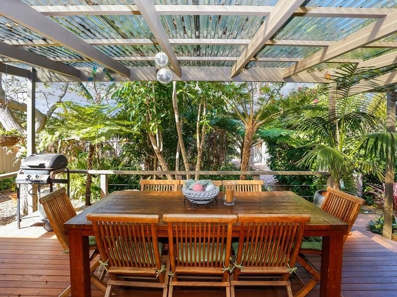 28 Ivermey St, Hamilton Hill WA 6163