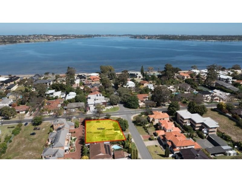 66 Matheson Rd, Applecross WA 6153