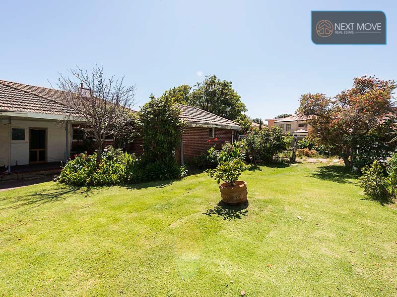 66 Matheson Rd, Applecross WA 6153