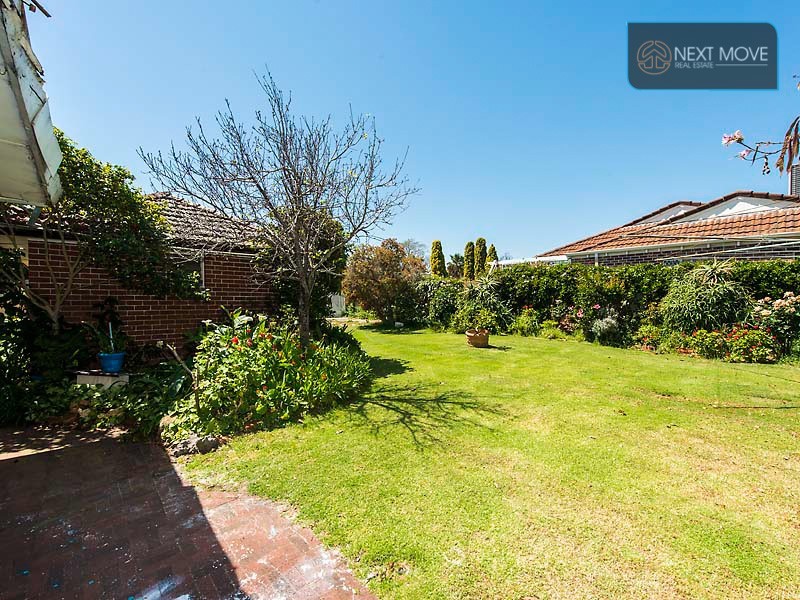 66 Matheson Rd, Applecross WA 6153