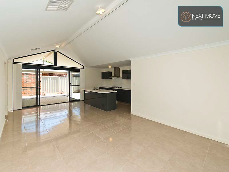 19 Hockin Street, Willagee WA 6156