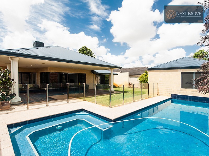 52 Beamish Avenue, Brentwood WA 6153