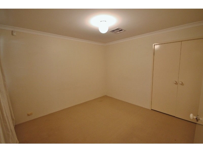 30 Bartlett St, Willagee WA 6156
