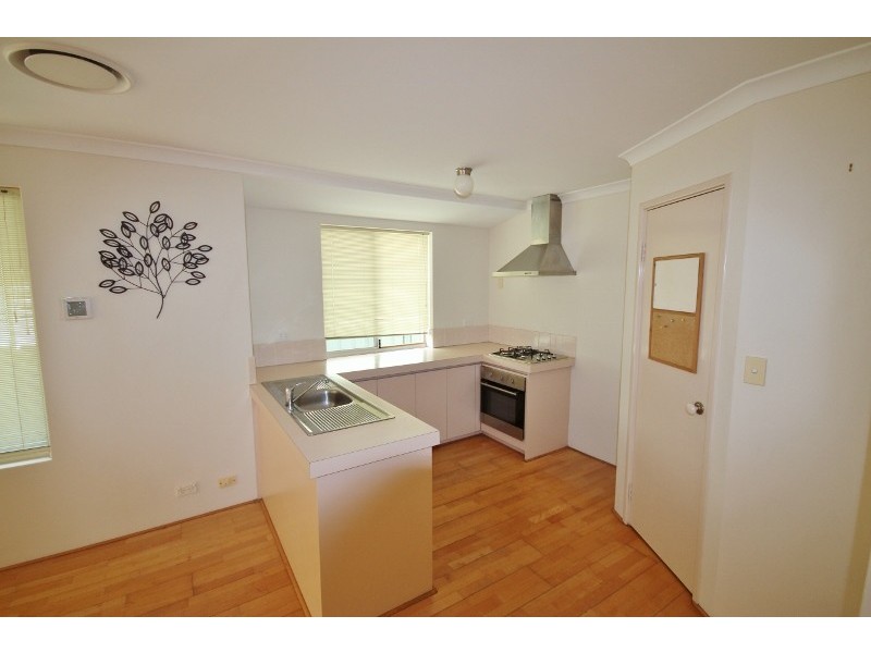 30 Bartlett St, Willagee WA 6156