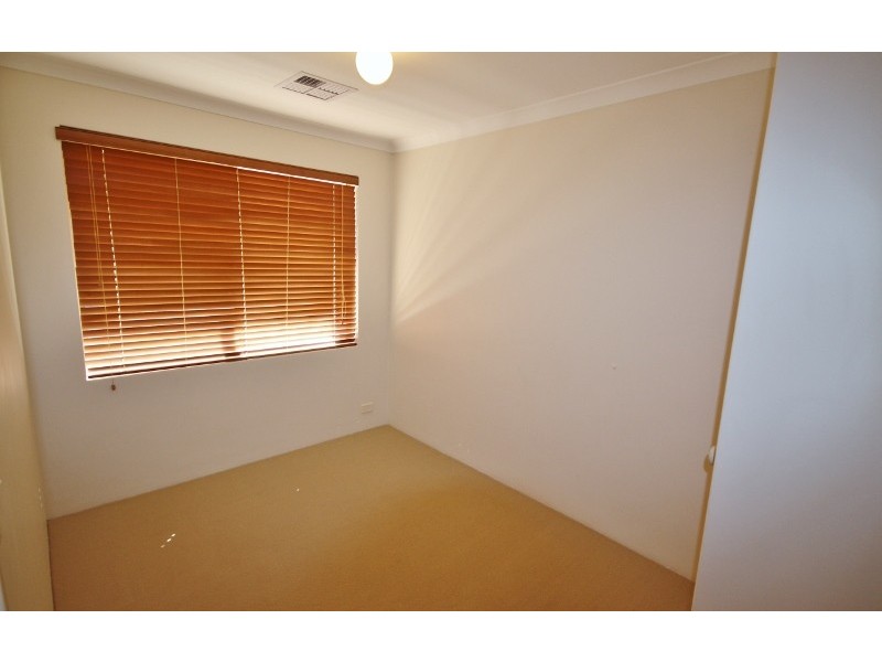 30 Bartlett St, Willagee WA 6156