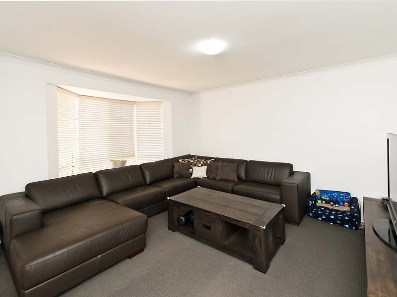 6 Gilbride Cove, Atwell WA 6164