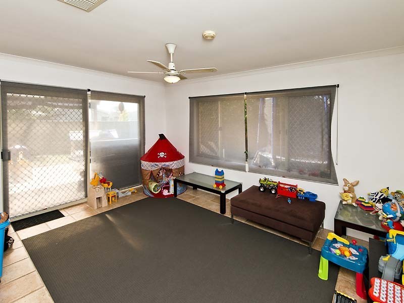 6 Gilbride Cove, Atwell WA 6164