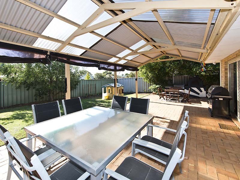 6 Gilbride Cove, Atwell WA 6164