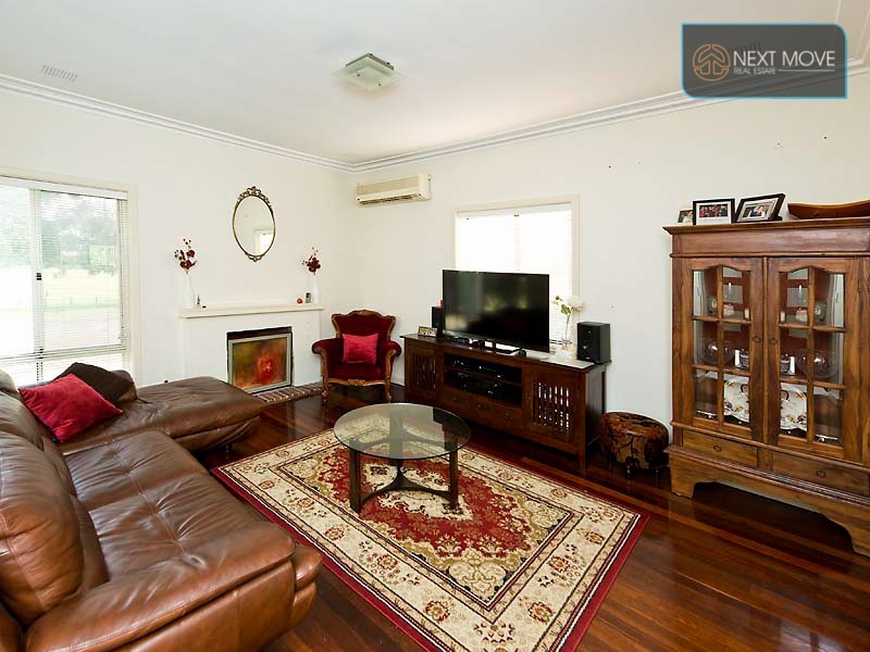 18 Bawdan Street, Willagee WA 6156