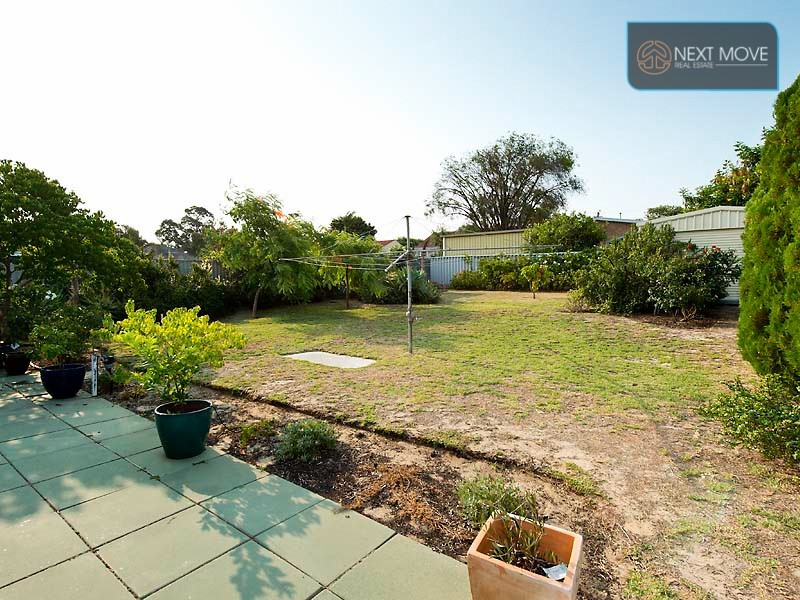 18 Bawdan Street, Willagee WA 6156