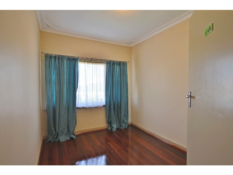 6 Jackman St, Willagee WA 6156