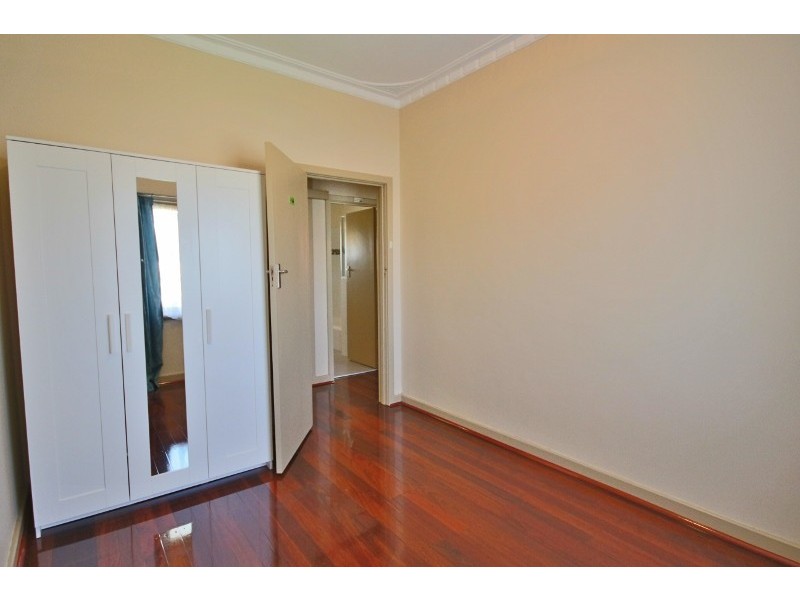6 Jackman St, Willagee WA 6156