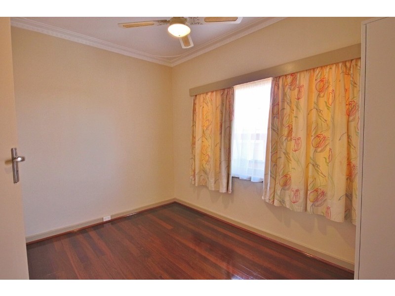 6 Jackman St, Willagee WA 6156