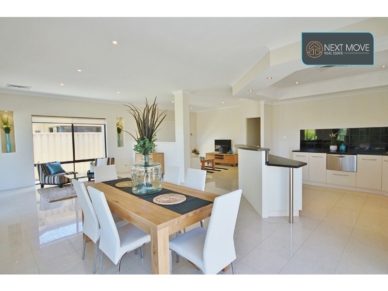18 Danzil Street, Willagee WA 6156
