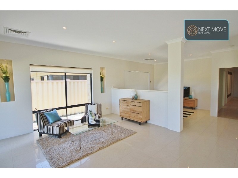 18 Danzil Street, Willagee WA 6156
