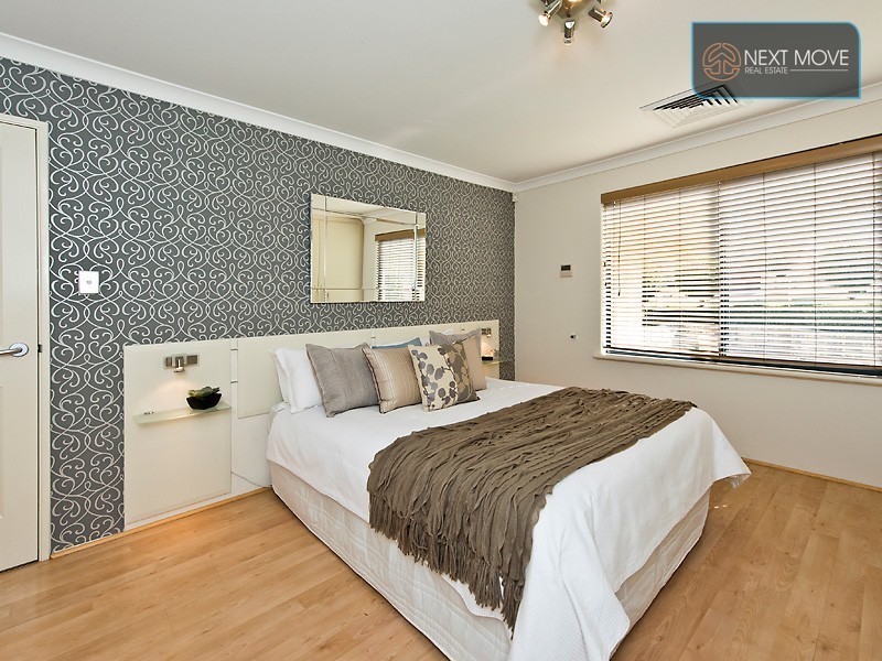 18 Danzil Street, Willagee WA 6156