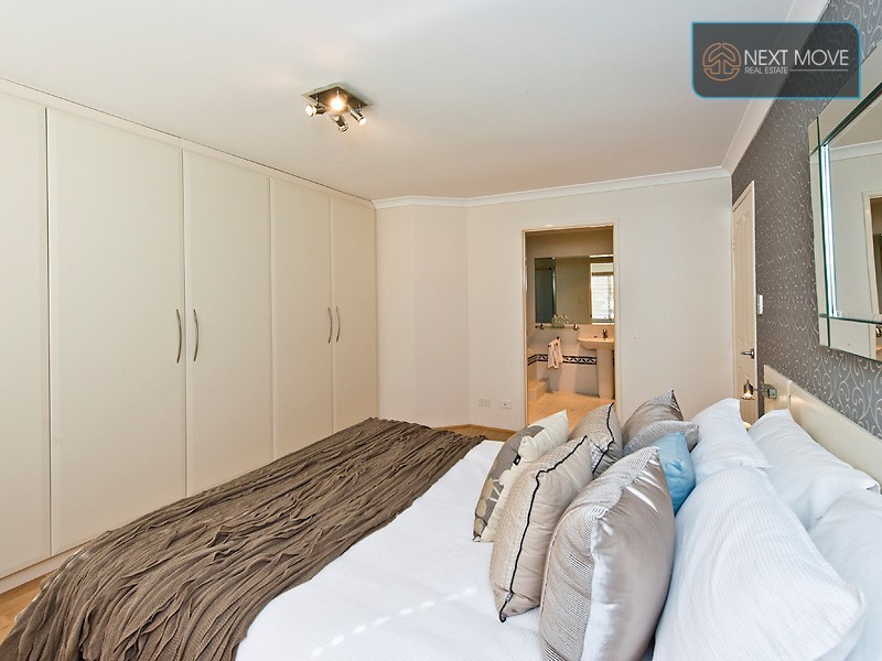 18 Danzil Street, Willagee WA 6156