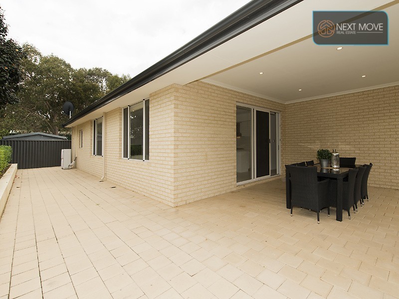 16A Radney St, Willagee WA 6156