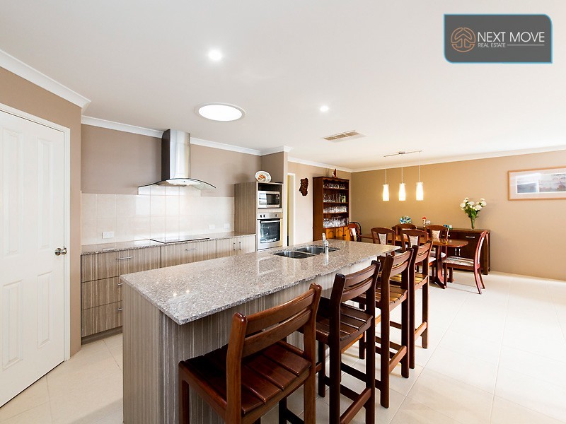 73 Kellogg Drive, Piara Waters WA 6112