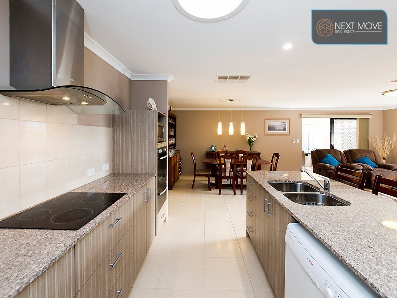 73 Kellogg Drive, Piara Waters WA 6112