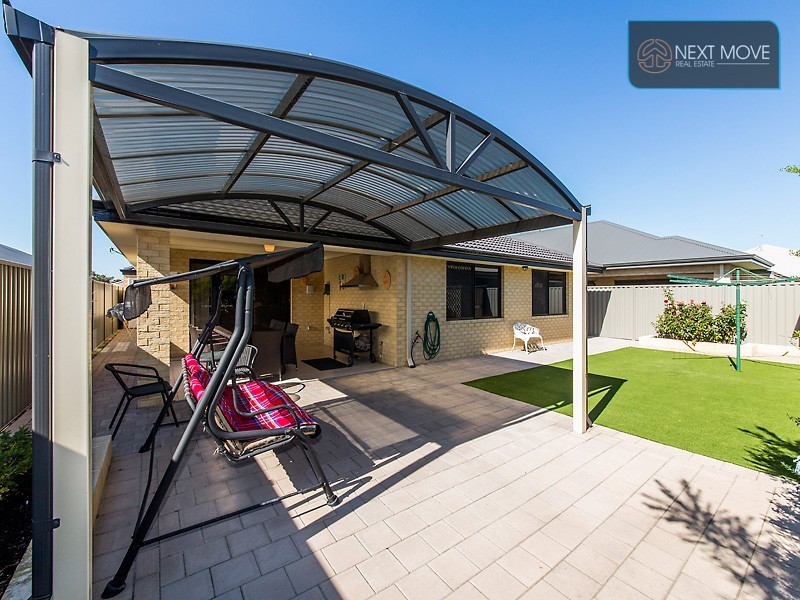73 Kellogg Drive, Piara Waters WA 6112